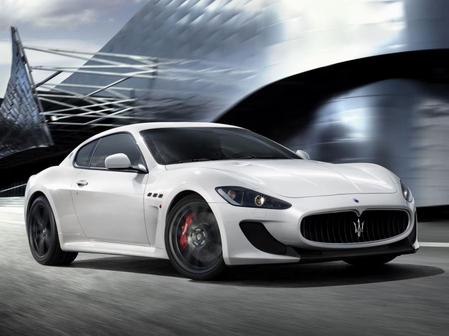  Maserati GranTurismo MC Stradale 2010 года  (фото 16 из 119)